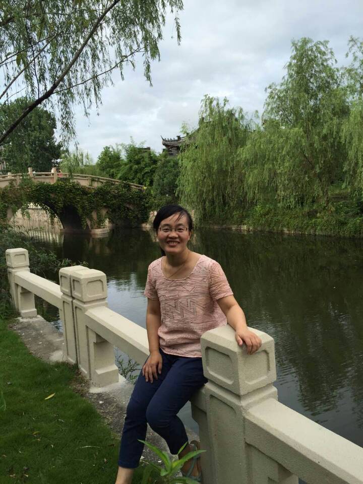 王春丽 生活照.JPG