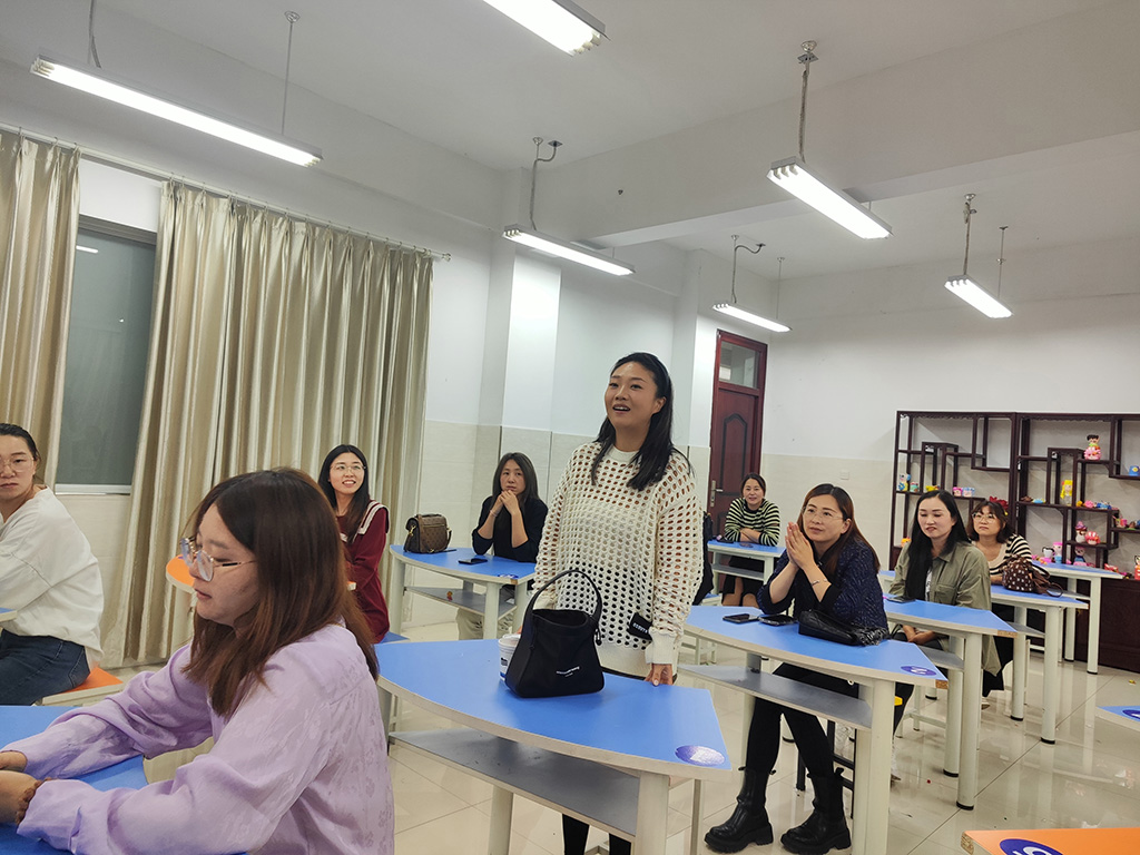 ec69720127e2476da41991bb37c44649.jpg