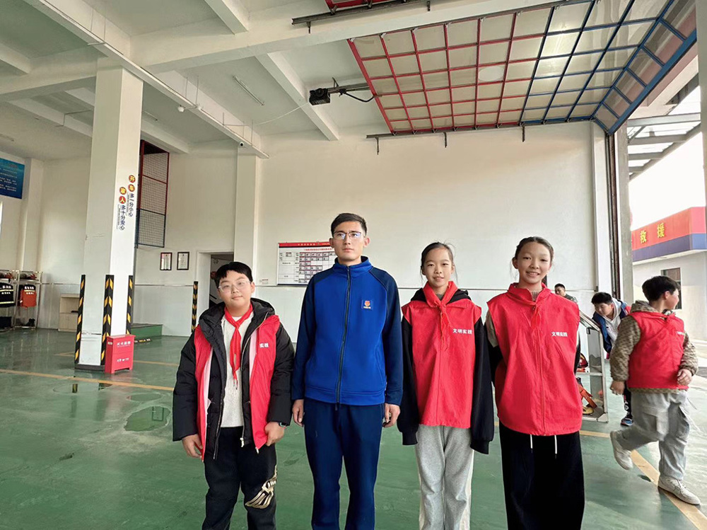 f033fd271ed24945aba3ac64e0077052.jpg f033fd271ed24945aba3ac64e0077052.jpg