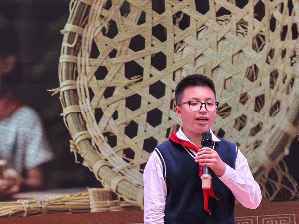 08f34e6202654eb183b73a2d1ba3992e.jpg 08f34e6202654eb183b73a2d1ba3992e.jpg