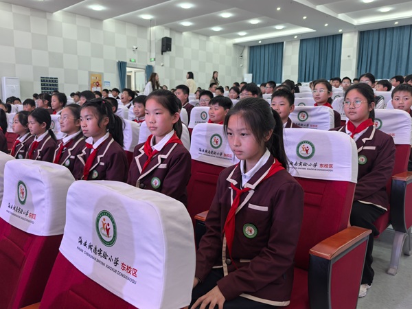 2107ff0b0240421d874045c0f399610e.jpg 2107ff0b0240421d874045c0f399610e.jpg